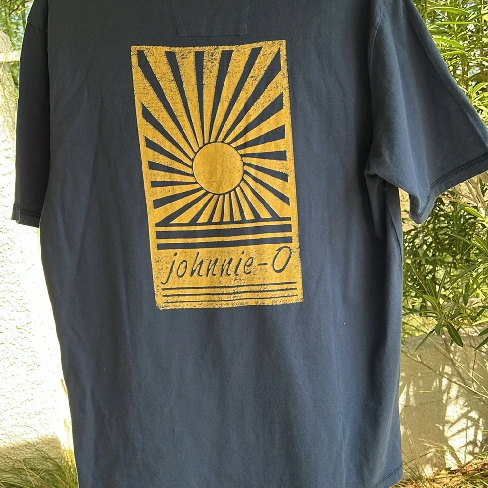 Johnnie-O Golden Sun Pocket Tee - Picture 2 of 8